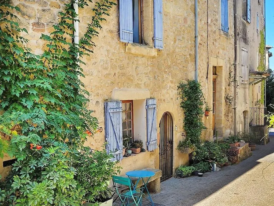 Holiday home Les Voutes Du Vieux Village Lauris France